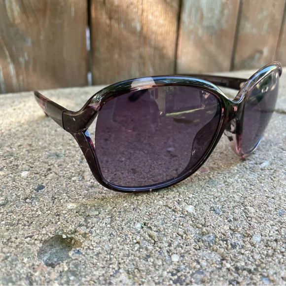 JCP Women’s Sunglasses Marbled Colors Black Pink Purple - Picture 4 of 6